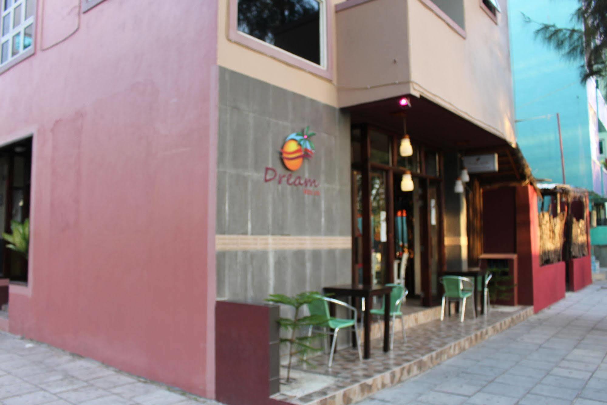 Dream Relax Hotel Hulhumale Ngoại thất bức ảnh