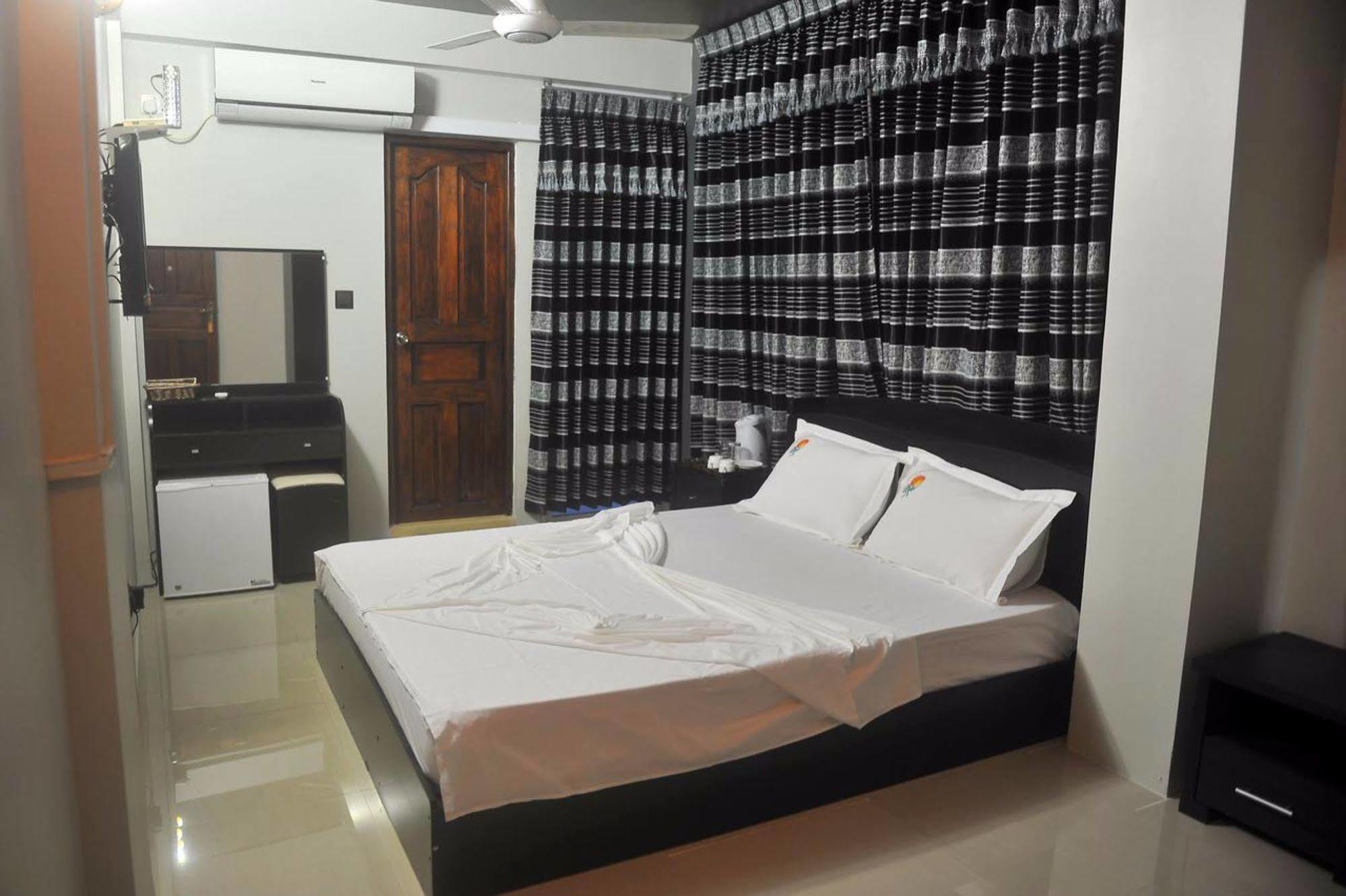 Dream Relax Hotel Hulhumale Ngoại thất bức ảnh